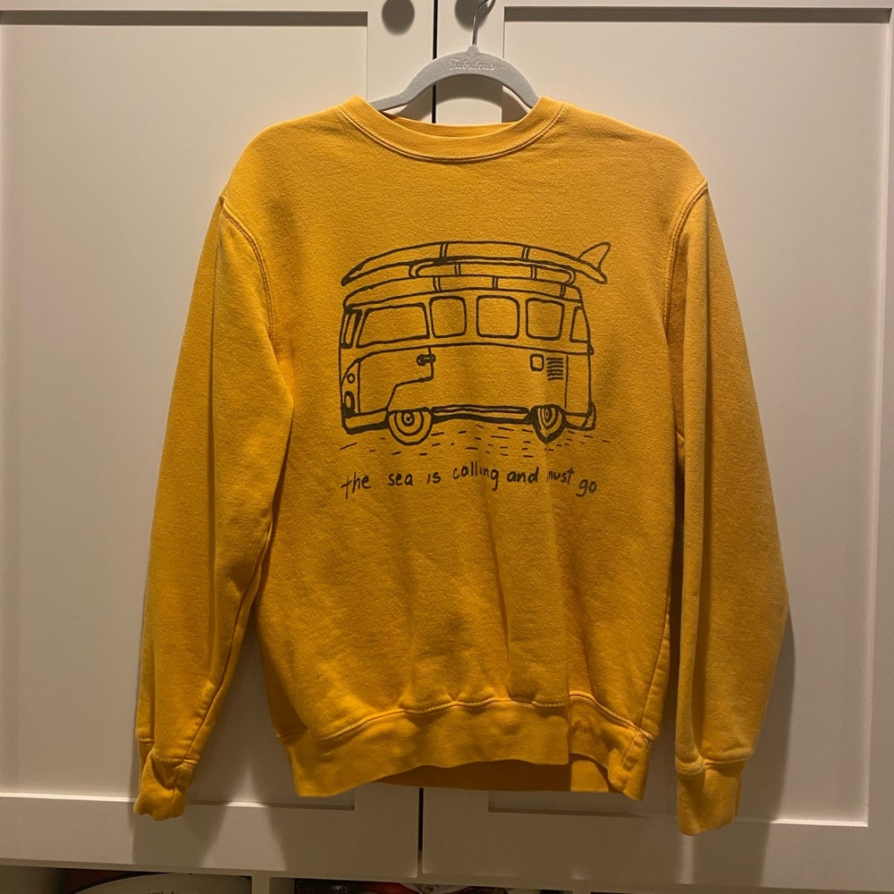 beach boho crewneck !!